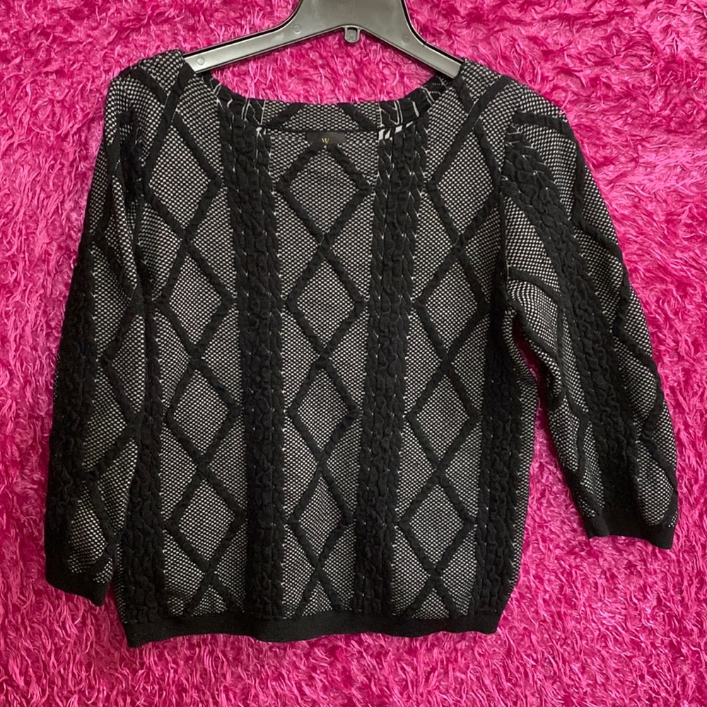 Worthington, large black and gray with detailed design